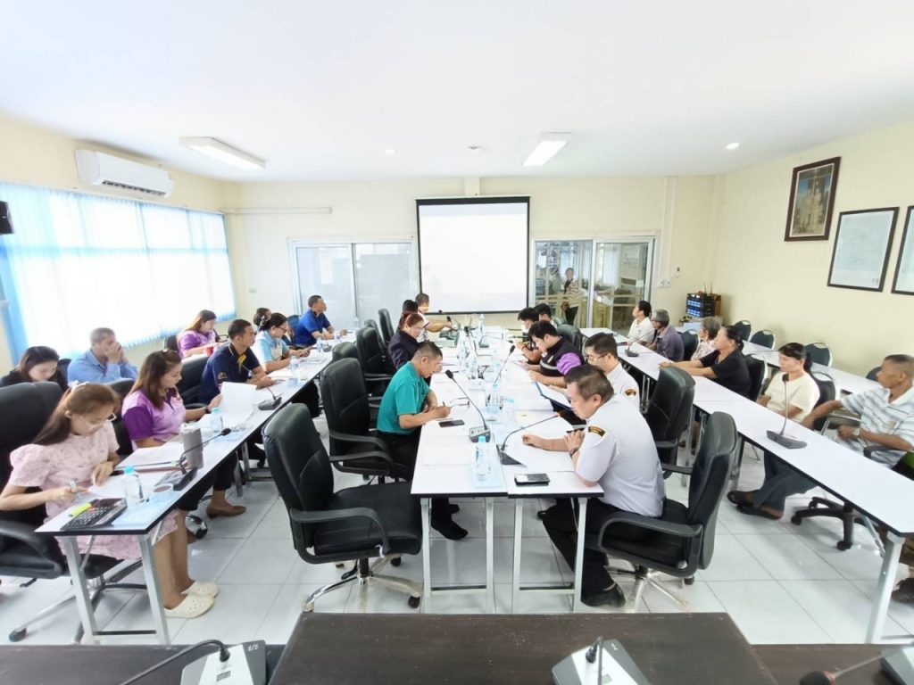 สำนักงานเกษตรอำเภอทุ่งช้าง ร่วมประชุมการพิจารณาช่วยเหลือผู้ประสบภัยพิบัติในเขตเทศบาลตำบลงอบ