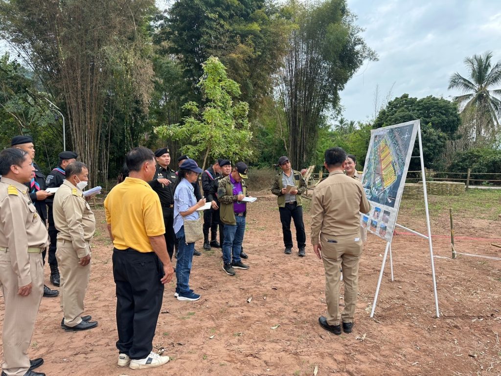 สำนักงานเกษตรอำเภอทุ่งช้างร่วมต้อนรับที่ปรึกษาพิเศษประจำสำนักงานงานมูลนิธิชัยพัฒนา และผู้อำนวยการด้านกิจการพิเศษศูนย์พัฒนาพันธุ์พืชจักรพันธ์เพ็ญศิริ พร้อมคณะ